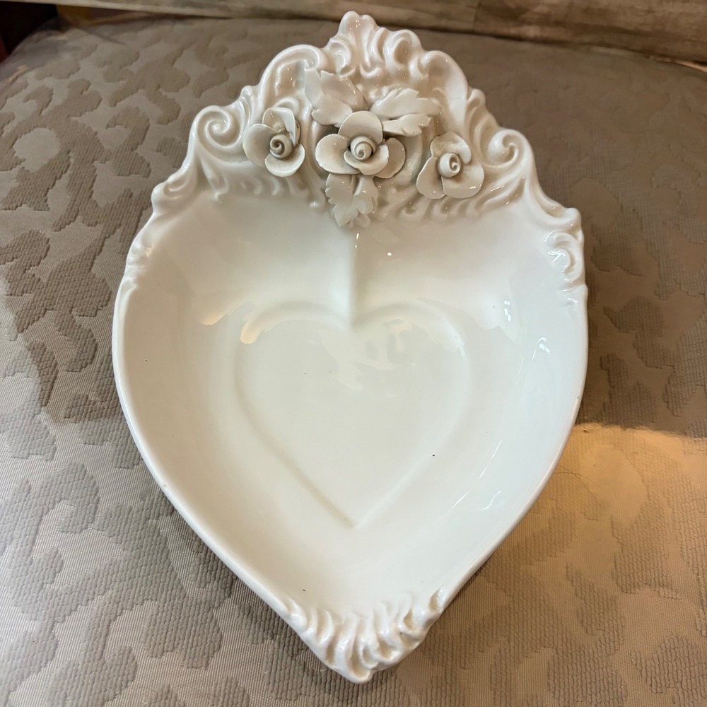 Vintage Italian Ceramic Heart Trinket Dish White Rose Floral Made in Italy 8in